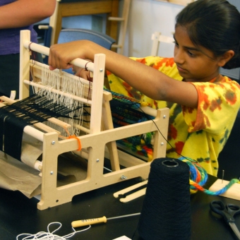 Weaving a 'One-day' Scarf